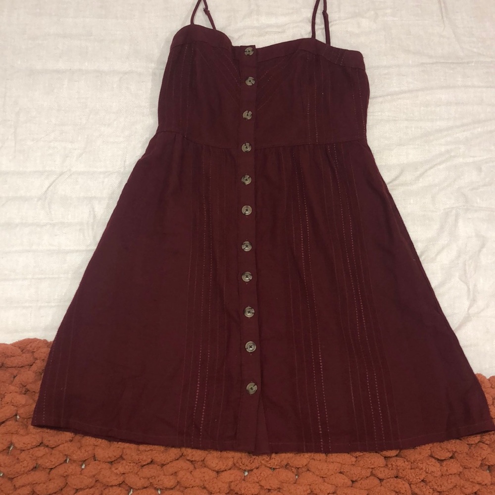 Maroon Dress with Adjustable Straps & Pockets
